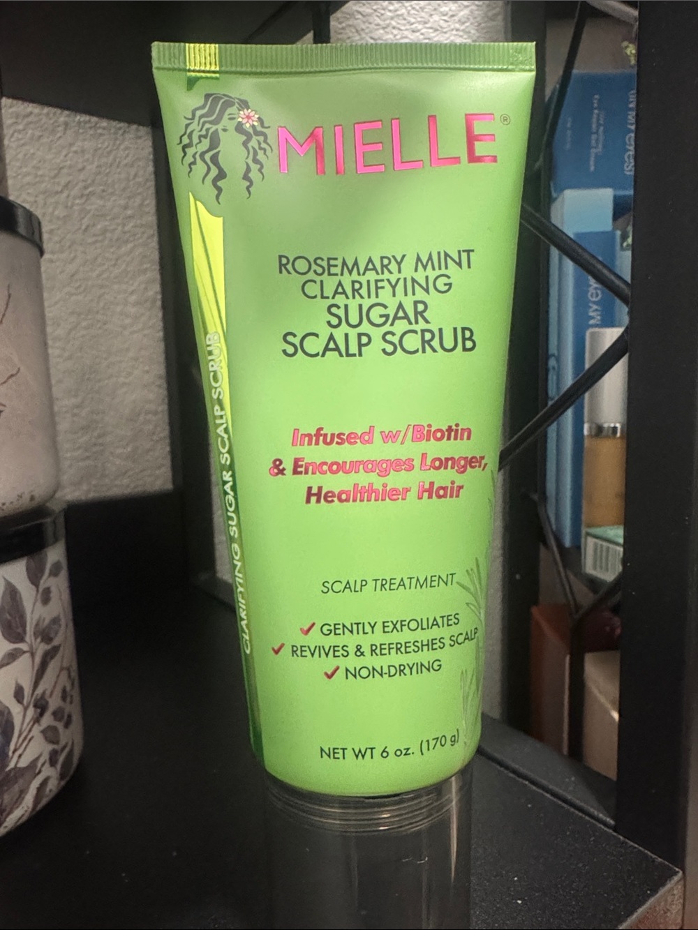 Mielle Rosemary Mint Clarifying Sugar Scalp Scrub - Green